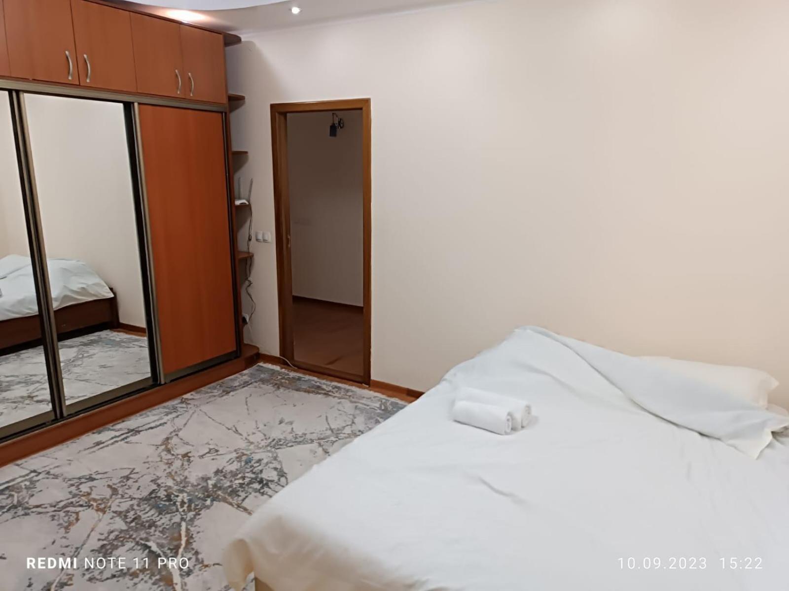 Улица Гоголя 2 Апартаменты 180 Метров Almaty Eksteriør billede