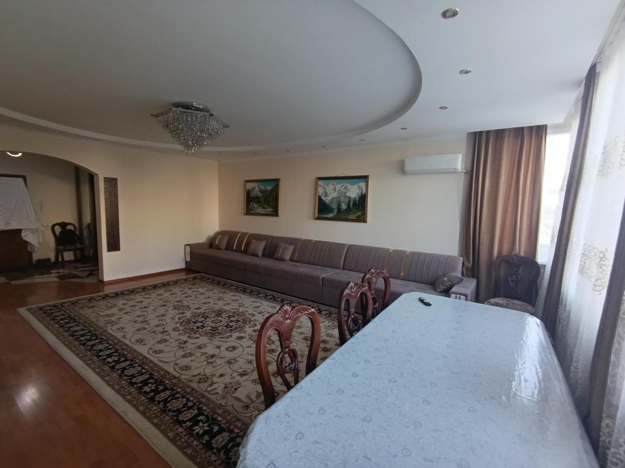 Улица Гоголя 2 Апартаменты 180 Метров Almaty Eksteriør billede