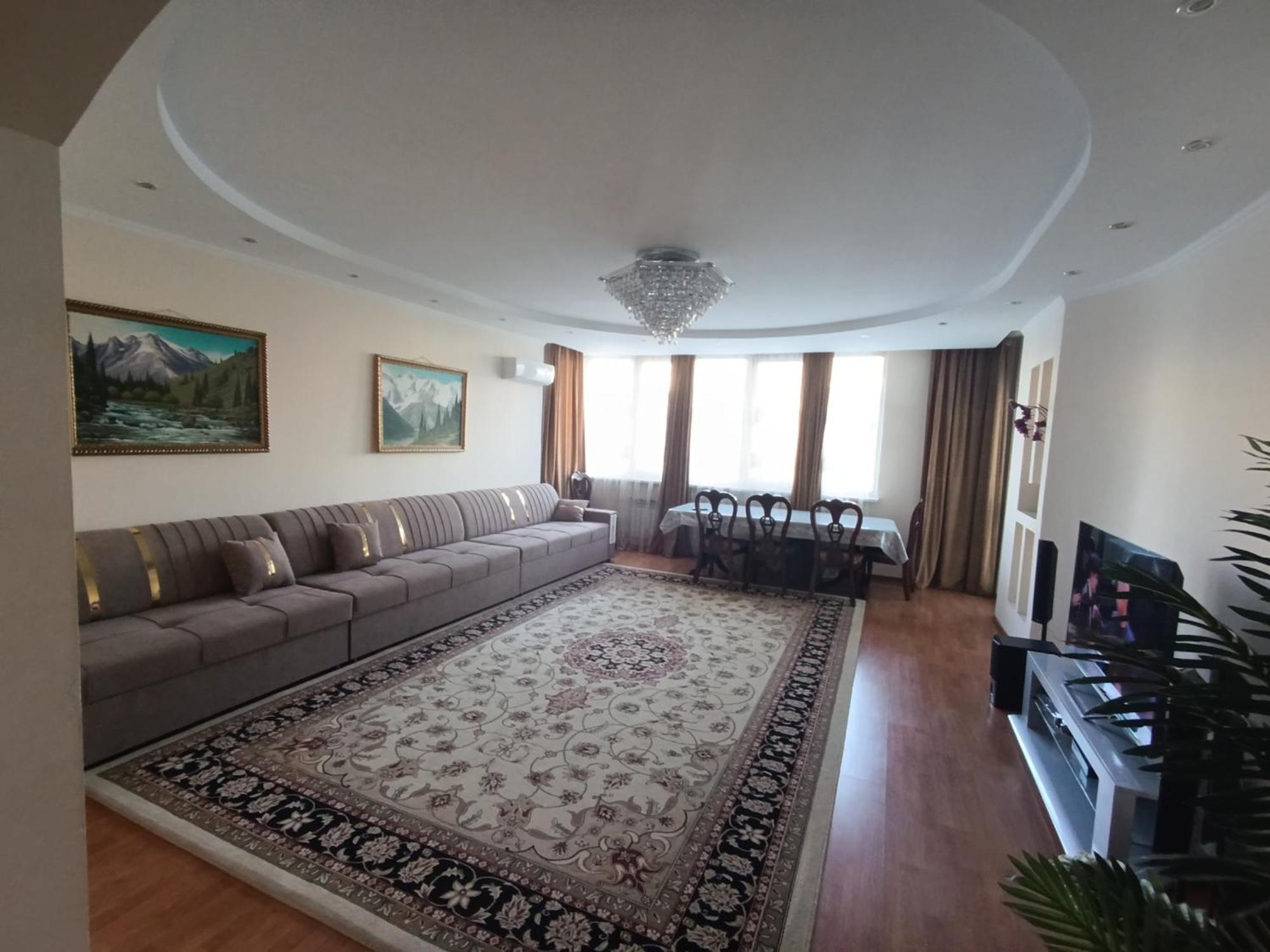 Улица Гоголя 2 Апартаменты 180 Метров Almaty Eksteriør billede