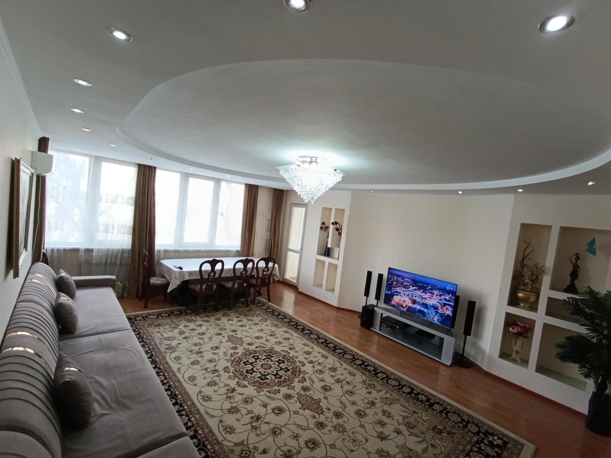 Улица Гоголя 2 Апартаменты 180 Метров Almaty Eksteriør billede