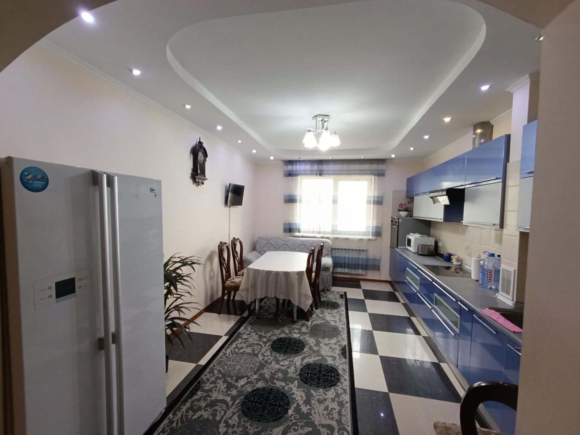 Улица Гоголя 2 Апартаменты 180 Метров Almaty Eksteriør billede